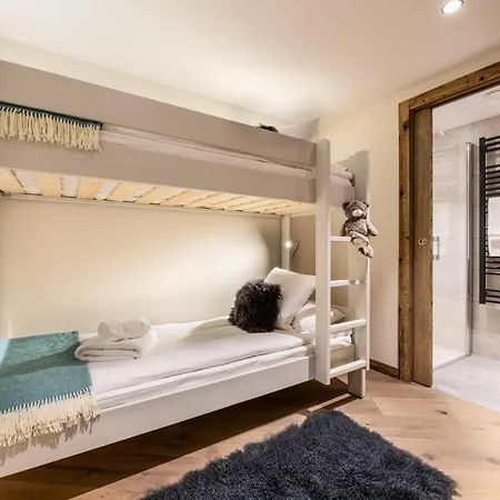 Aparthotel Manali By Alpine Courchevel