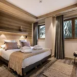 Manali By Alpine Hotel apartamentowy Courchevel