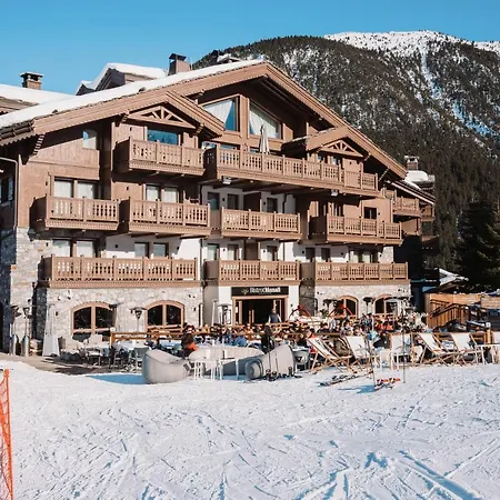 Manali By Alpine Apart-hotel 5*