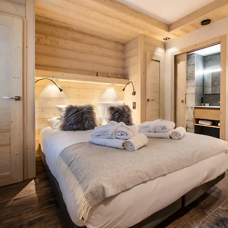 Manali By Alpine Apart-hotel 5*