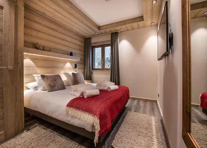 Hotel apartamentowy Manali By Alpine Courchevel