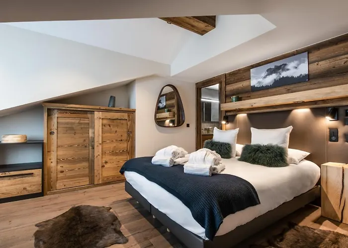 Hotel apartamentowy Manali By Alpine Courchevel
